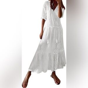 NWT SIZE L CZ collection White Maxi A-Line Skirt with Tiered Design